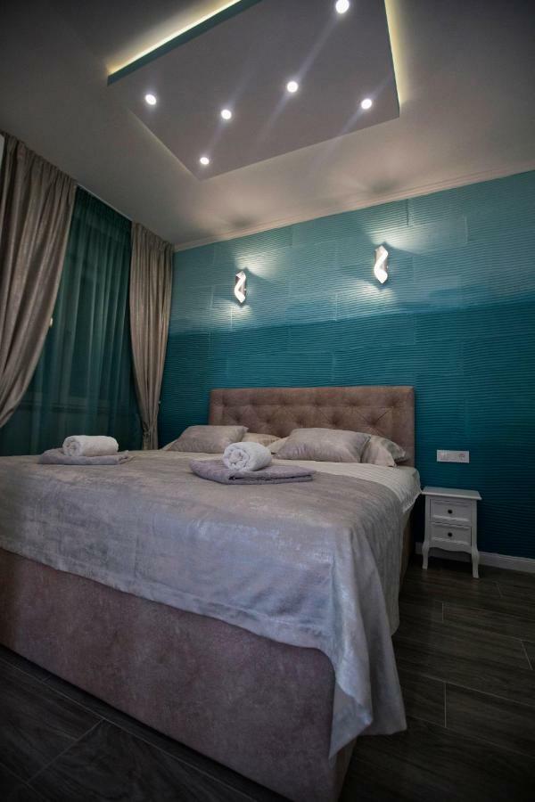 Apartments The Blue สปลิท ภายนอก รูปภาพ