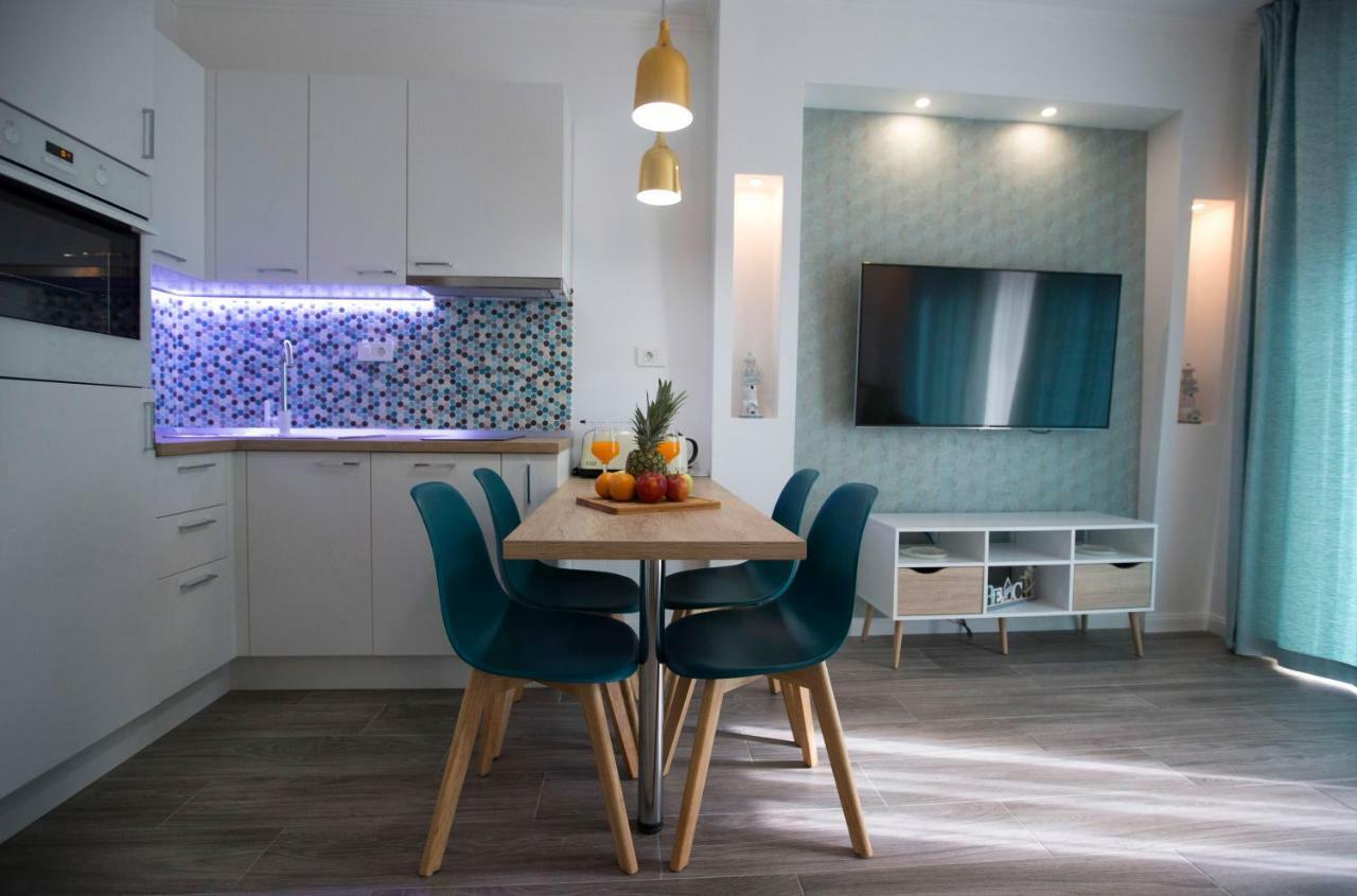 Apartments The Blue สปลิท ภายนอก รูปภาพ